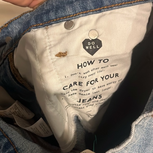 The Petite Perfect Vintage Jean in Rosabelle Wash: Comfort Stretch Edition - Picture 9 of 11